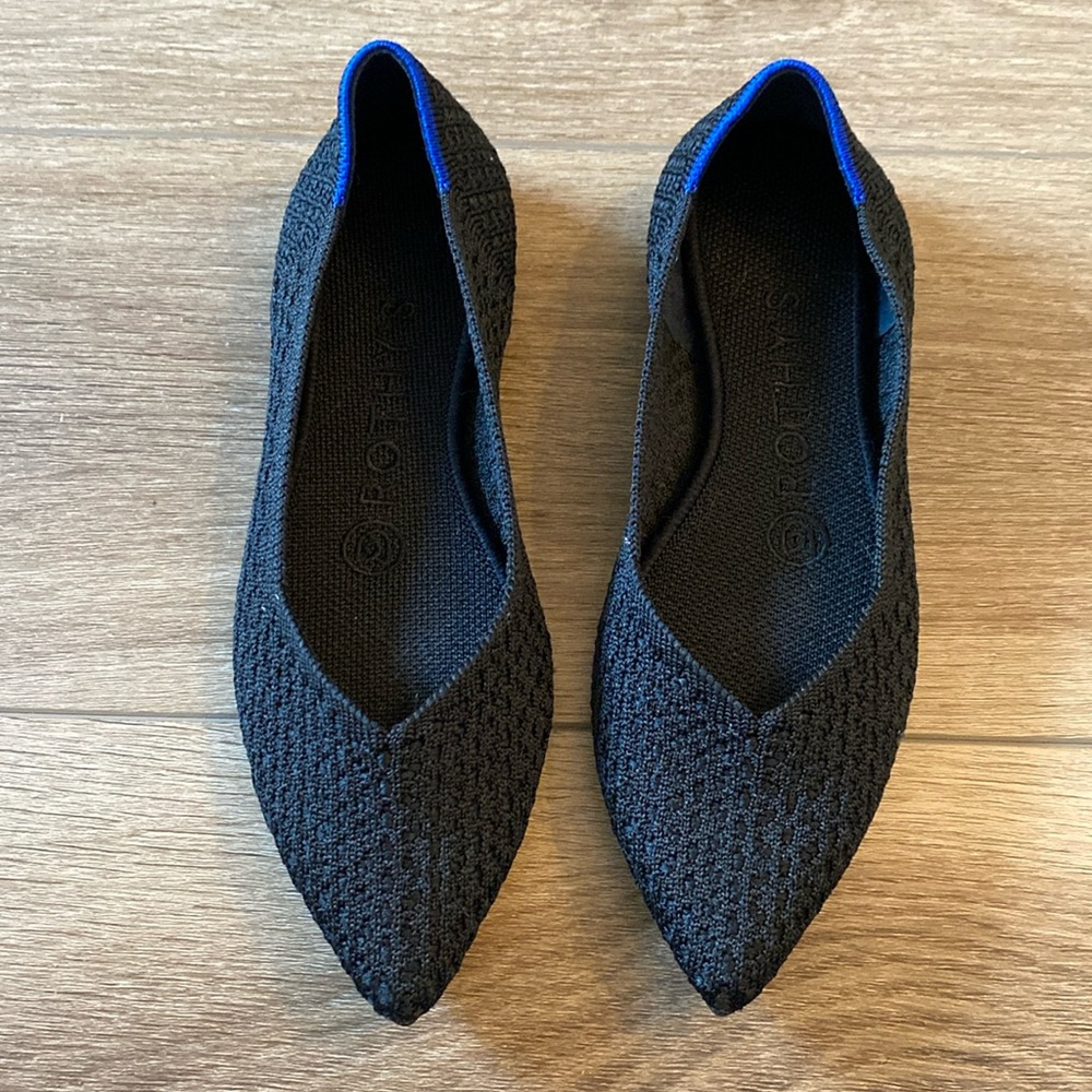 Rothy’s The Point black flats size 5